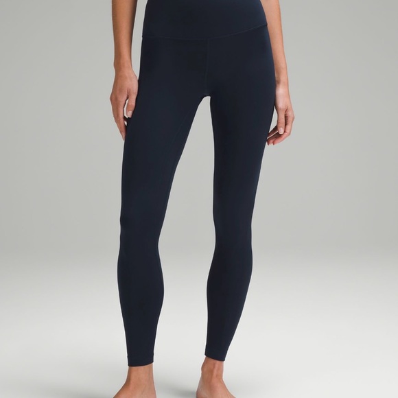 Lululemon - Picture 3 of 6
